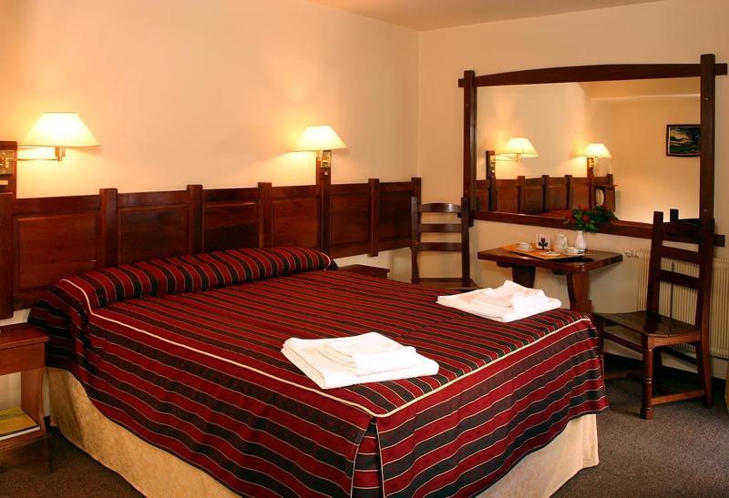 Del Viejo Esquiador Hotel San Martín de los Andes Buitenkant foto