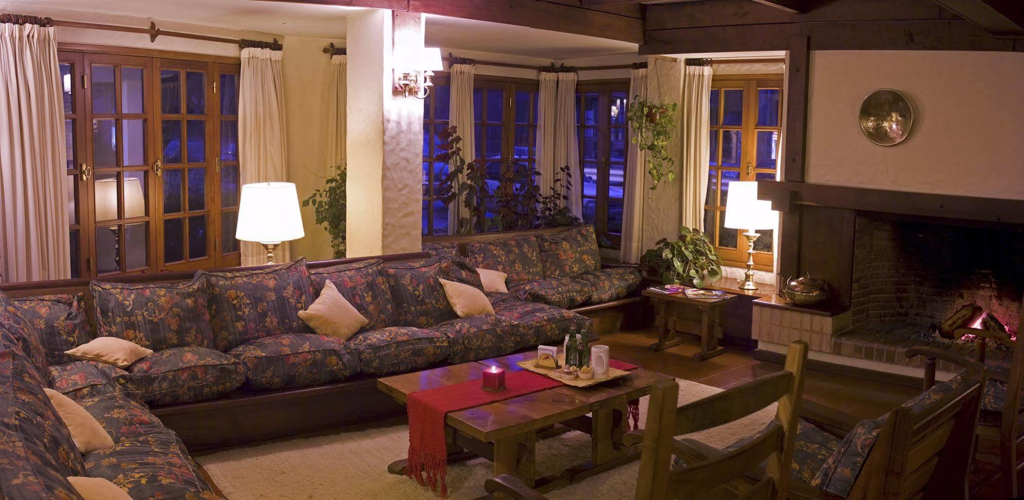 Del Viejo Esquiador Hotel San Martín de los Andes Buitenkant foto